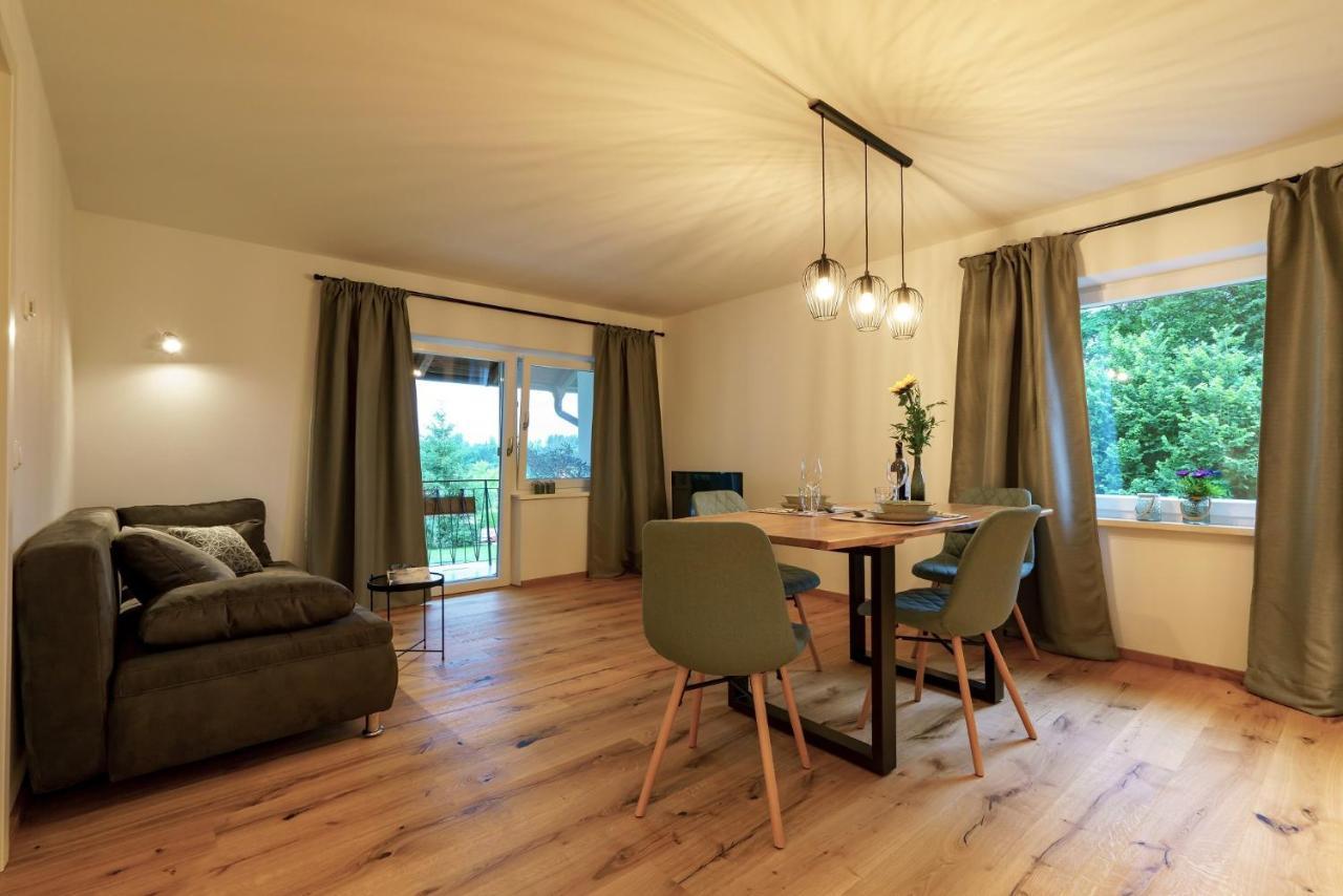 Ferienwohnung Poelzl Chieming Exterior foto